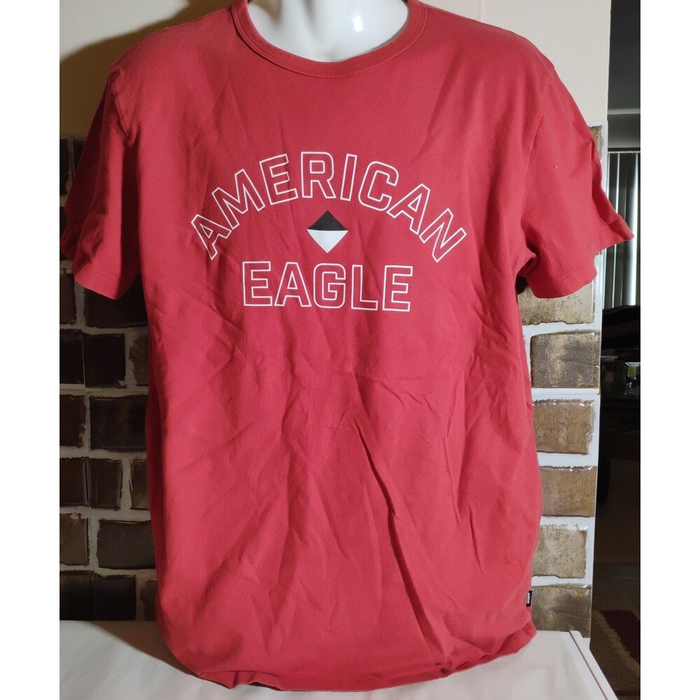 American Eagle Men's T-shirt Size L